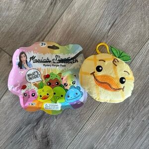 Moriah Elizabeth Mystery Hanger Plush Georgie